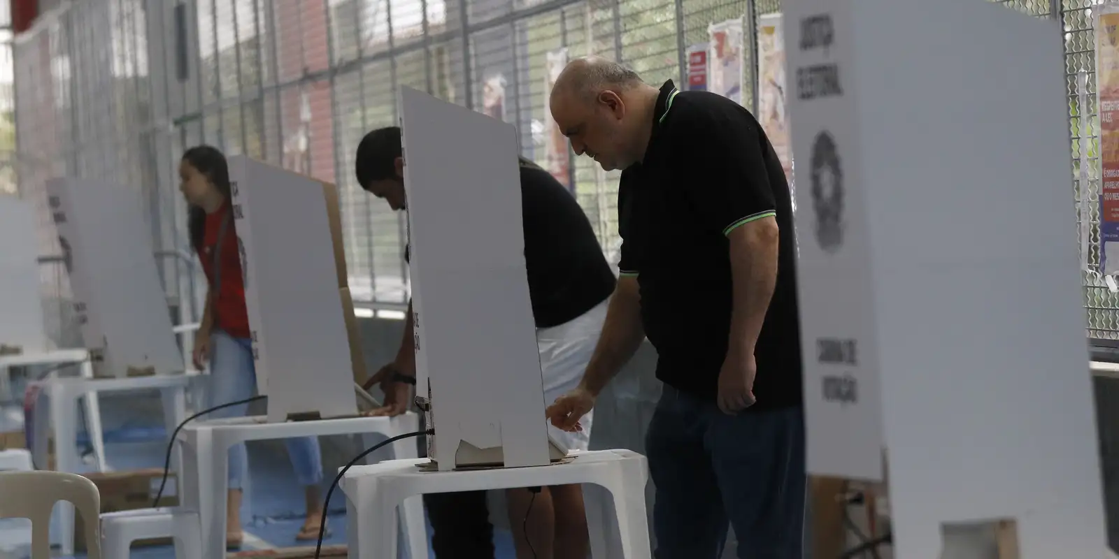 Eleições: entenda as regras de prioridade na fila de votação