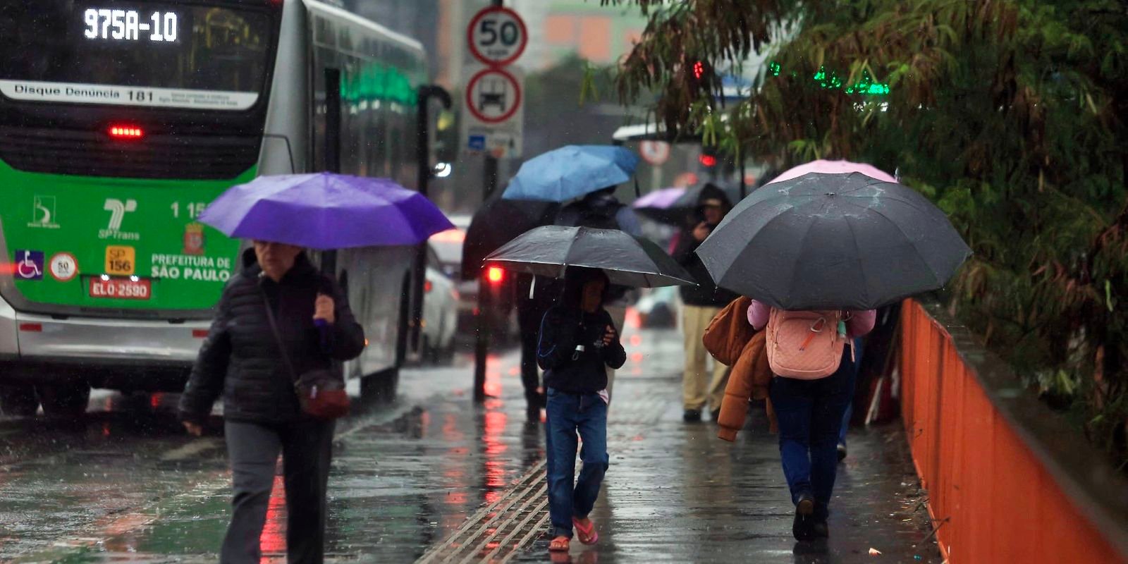 Eleições em SP terão chuvas fortes e rajadas de vento