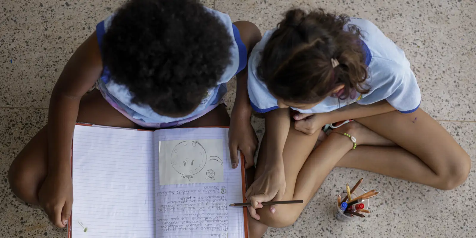 Educação antirracista avança nas escolas do país, aponta MEC