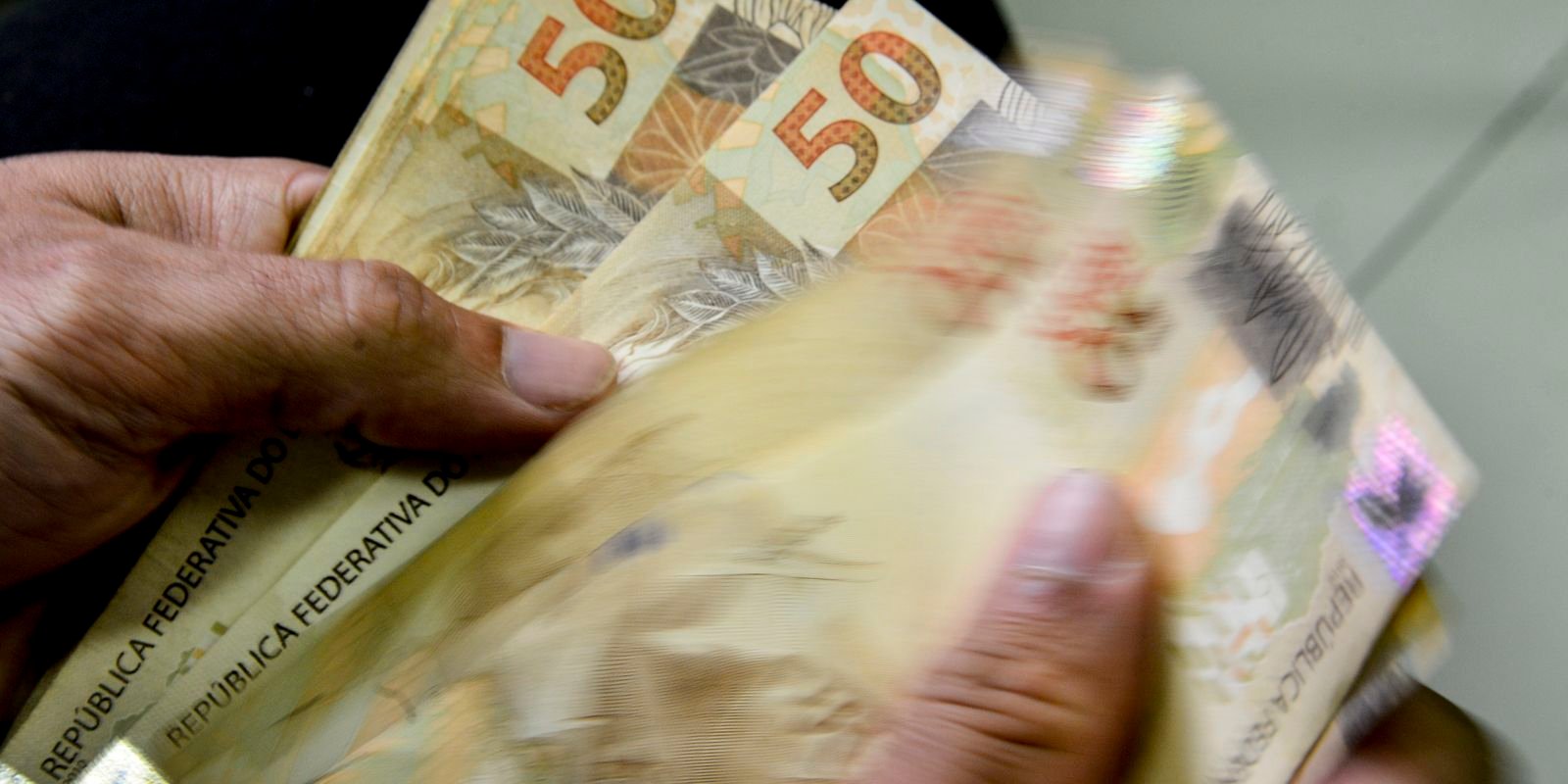 Governo amplia opções e prorroga renegociação para MEIs