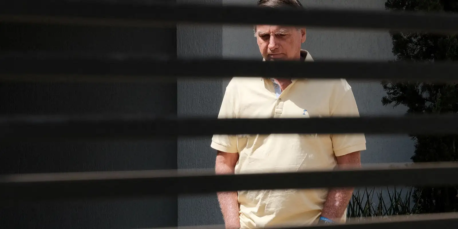 Defesa de Bolsonaro pede nova revisão de condenação