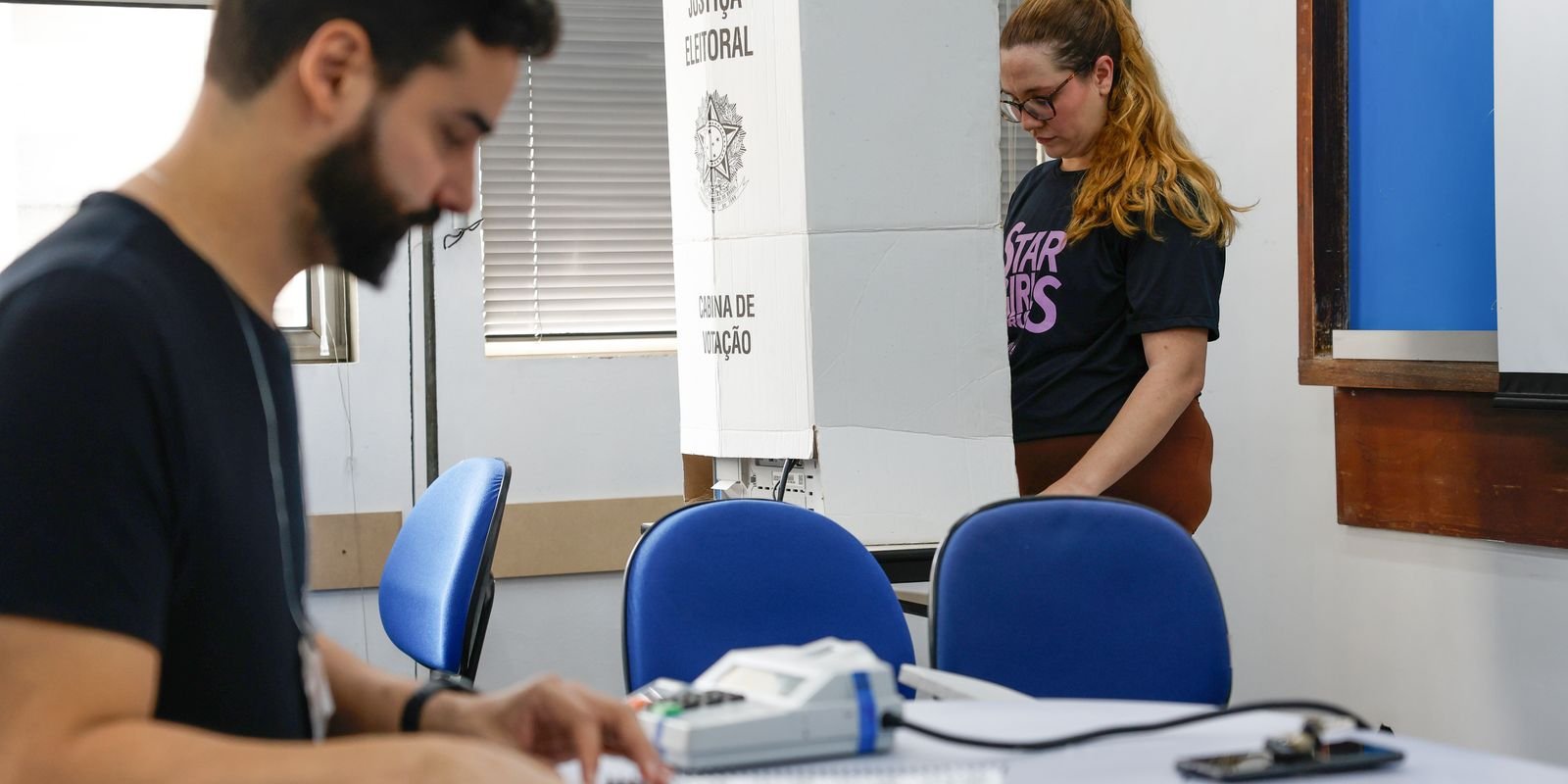 Abstenção recorde no 1º turno e regras para o 2º turno