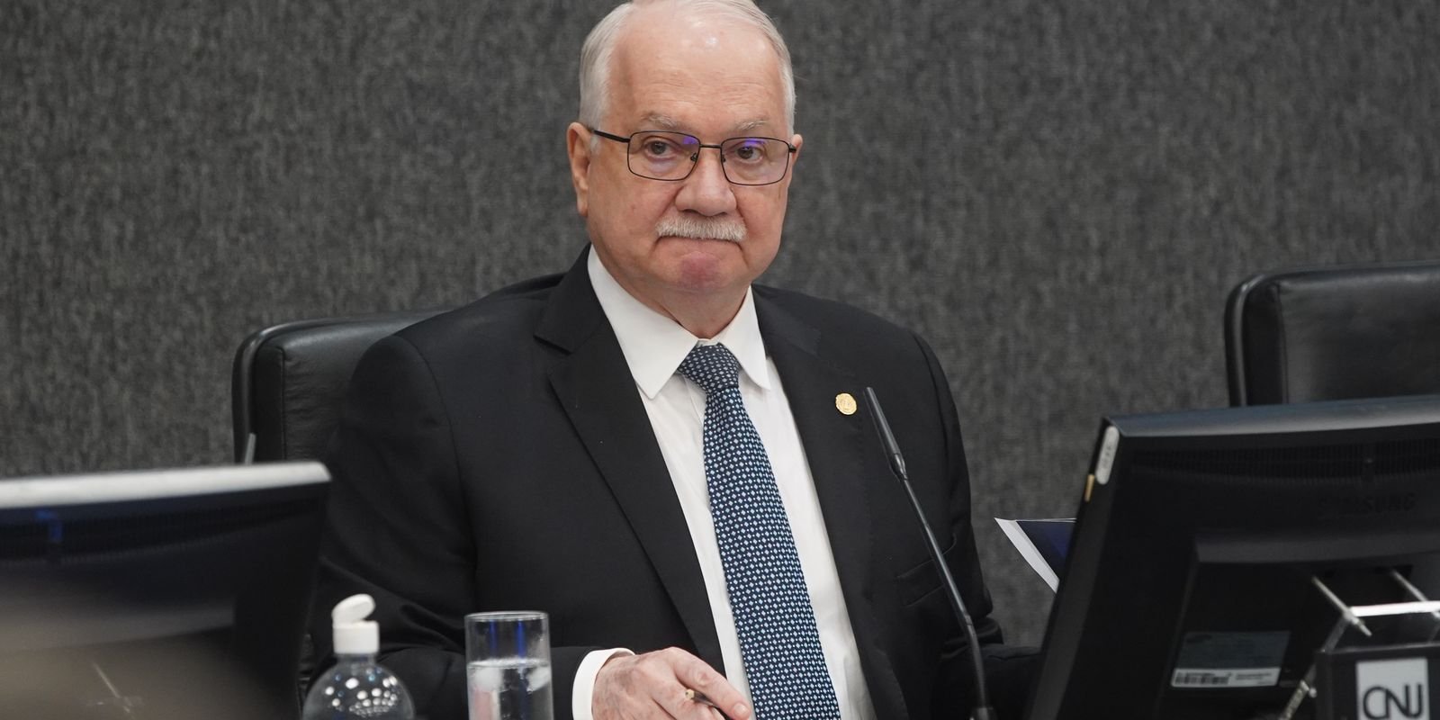 Fachin assina regra para evitar direcionamento no STF