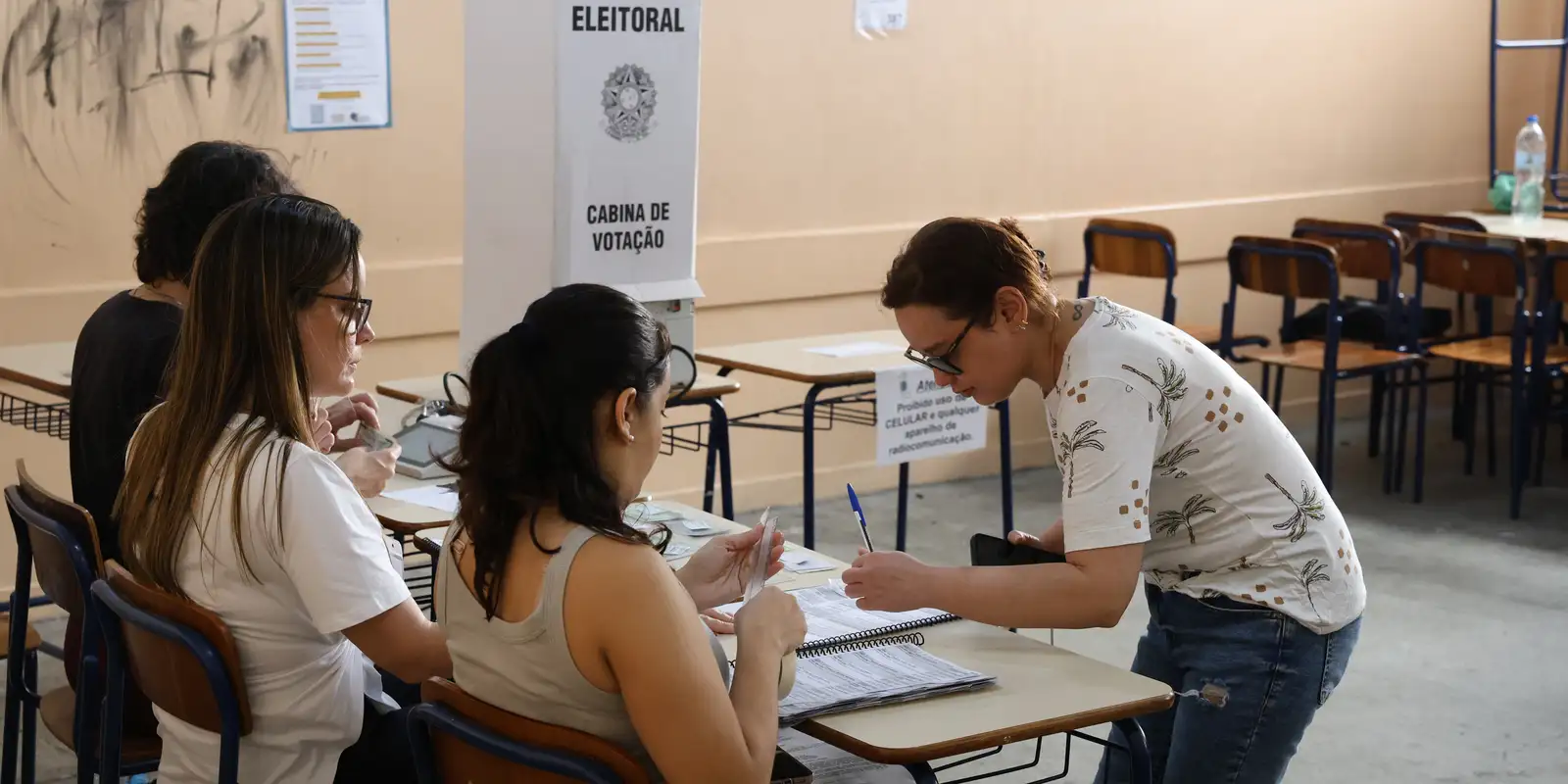 Abstenção em SP atinge 22,5% no primeiro turno de 2026