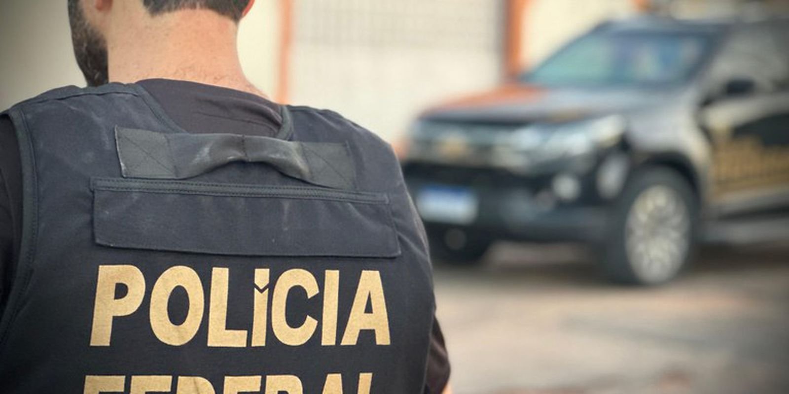 PF investiga uso de broches com câmera oculta para filmar votos no RJ
