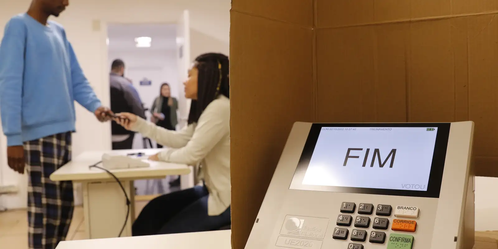 TRE-RJ não enviará avisos sobre mudança em locais de votação