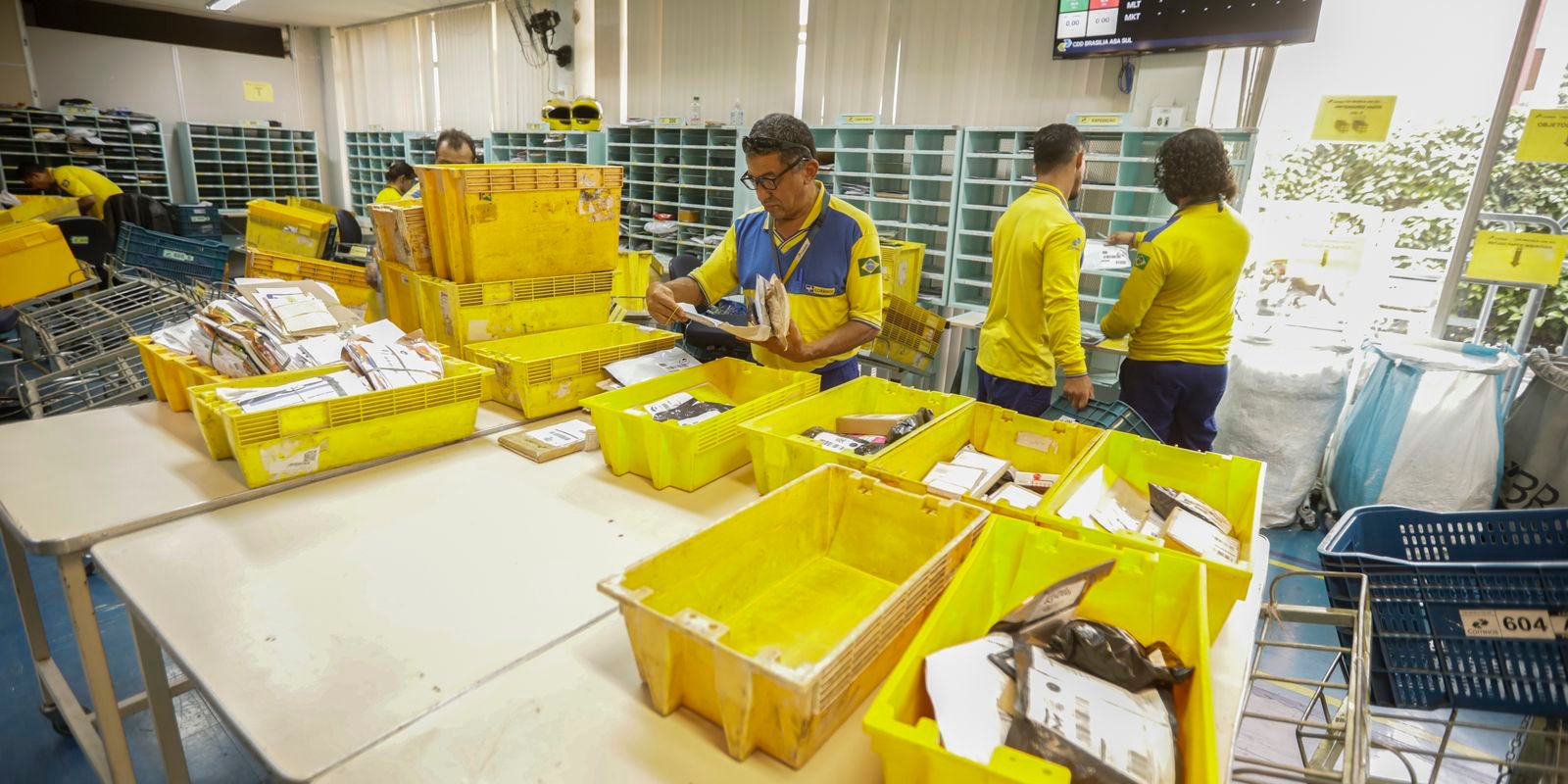 Correios e AliExpress fecham acordo para acelerar entregas