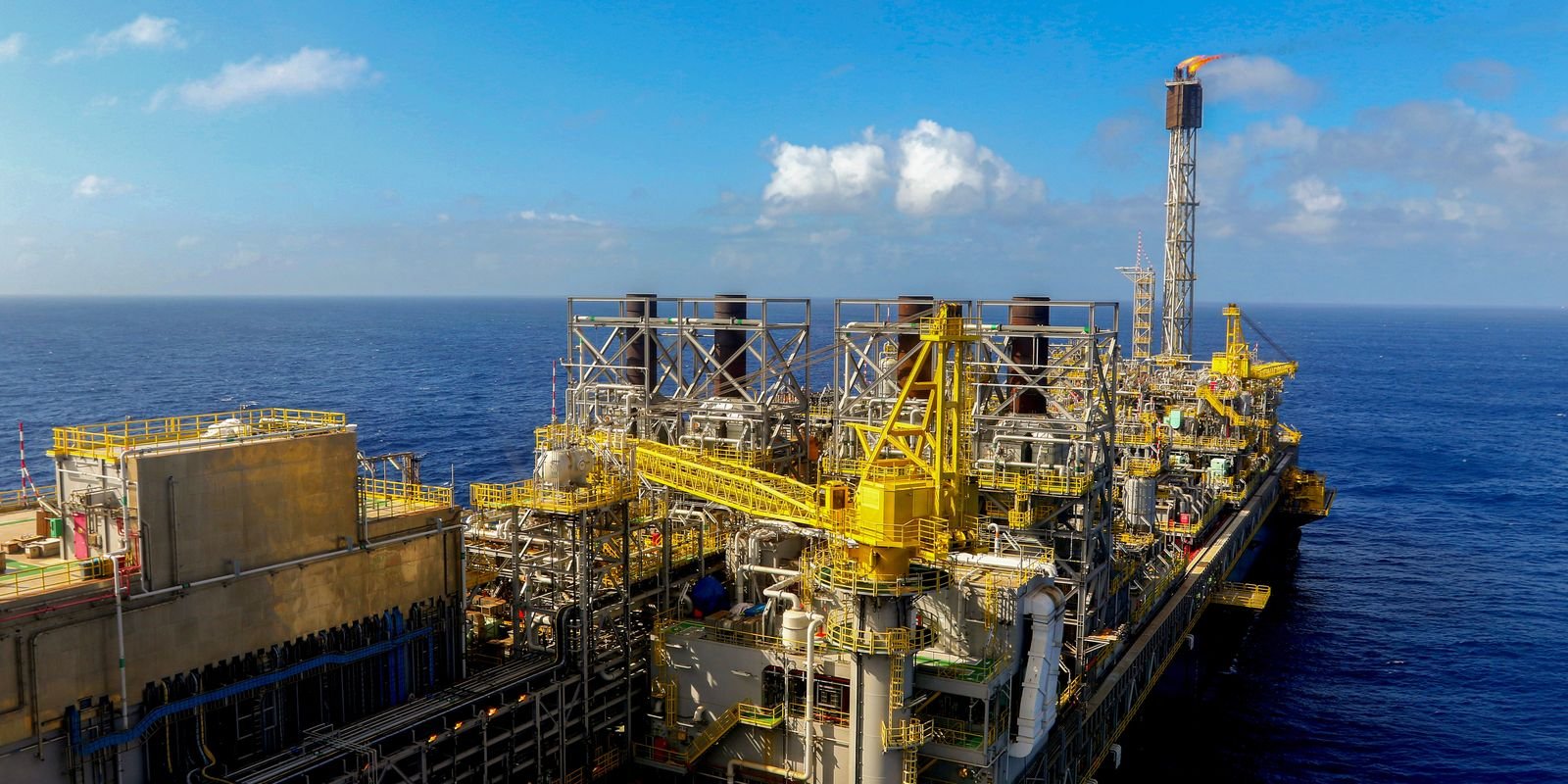 ANP realiza nesta quarta-feira leilões com mais de 320 blocos de petróleo