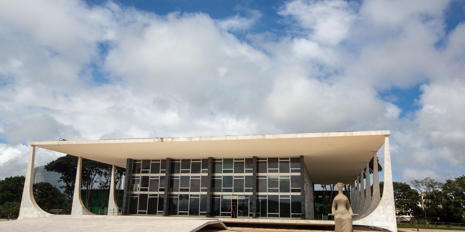 STF exclui crédito presumido de ICMS da base do PIS/Cofins