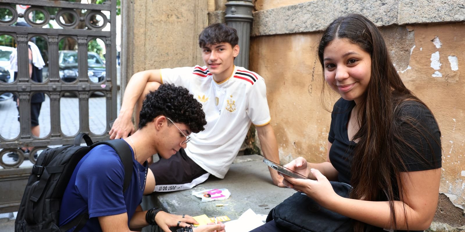 Adolescentes votam em 2026