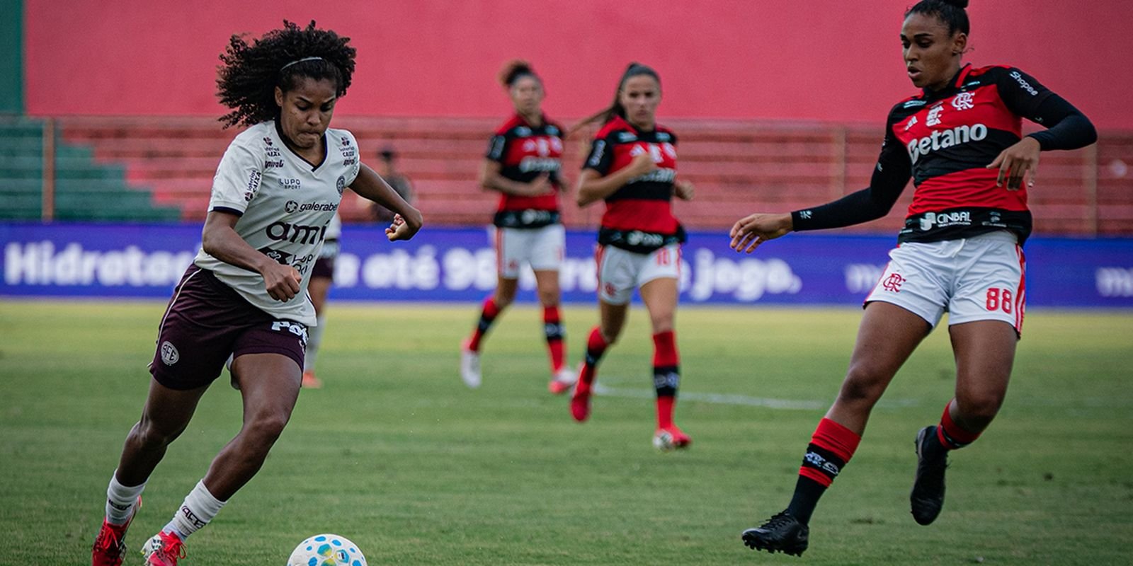 Nova lei estabelece diretrizes para o desenvolvimento do futebol feminino